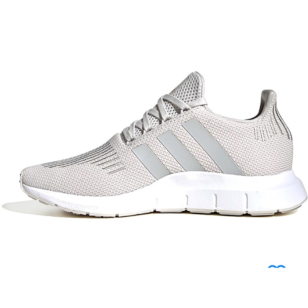 Adidas women’s swift run gray